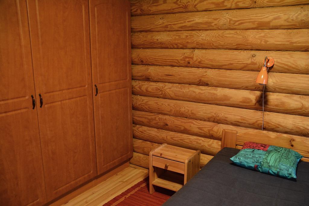 Lomapesae Cottages Pertunmaa Rom bilde