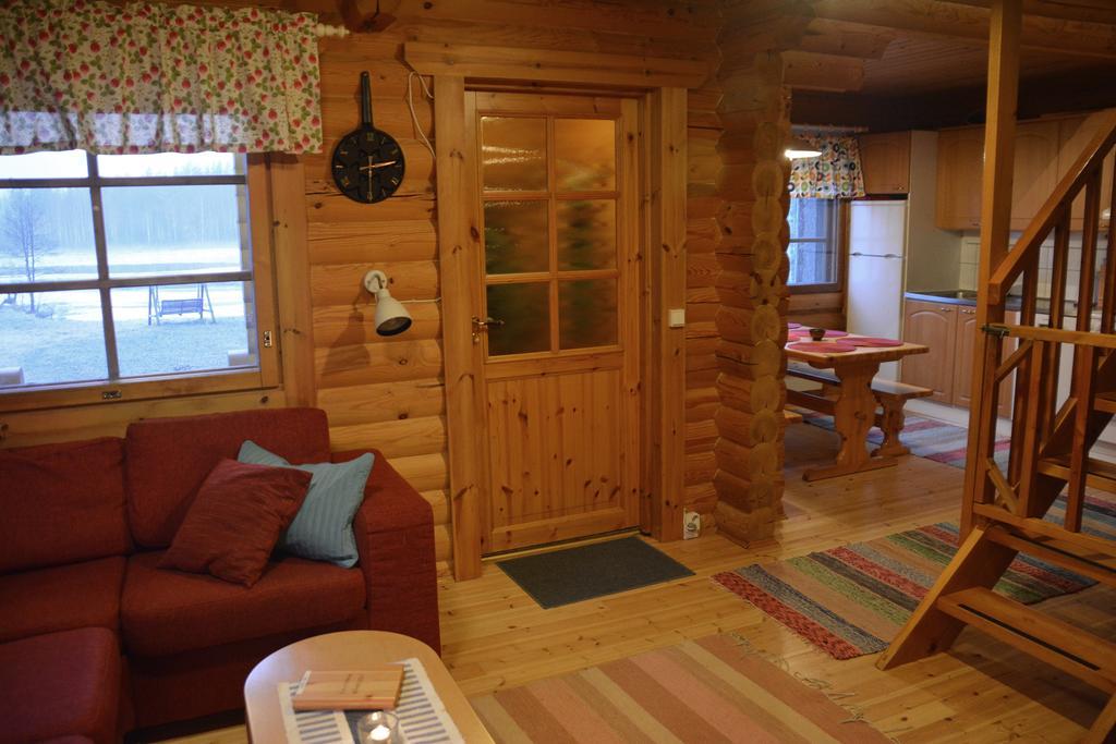 Lomapesae Cottages Pertunmaa Rom bilde