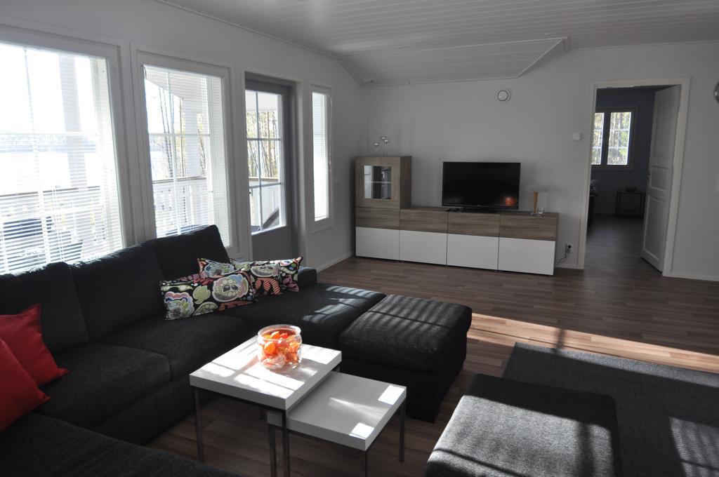 Lomapesae Cottages Pertunmaa Rom bilde