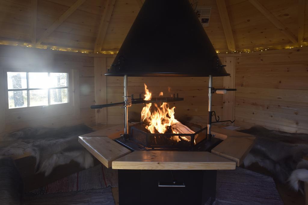 Lomapesae Cottages Pertunmaa Rom bilde